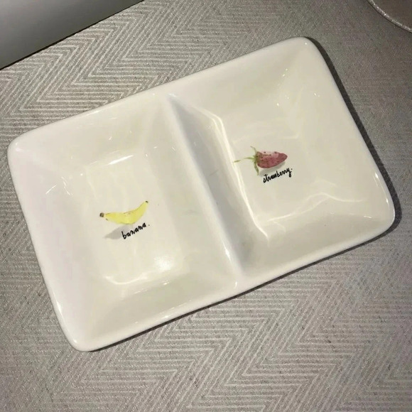 🍓RAE DUNN🍓 fruit divided dish   - Picture 1 of 2